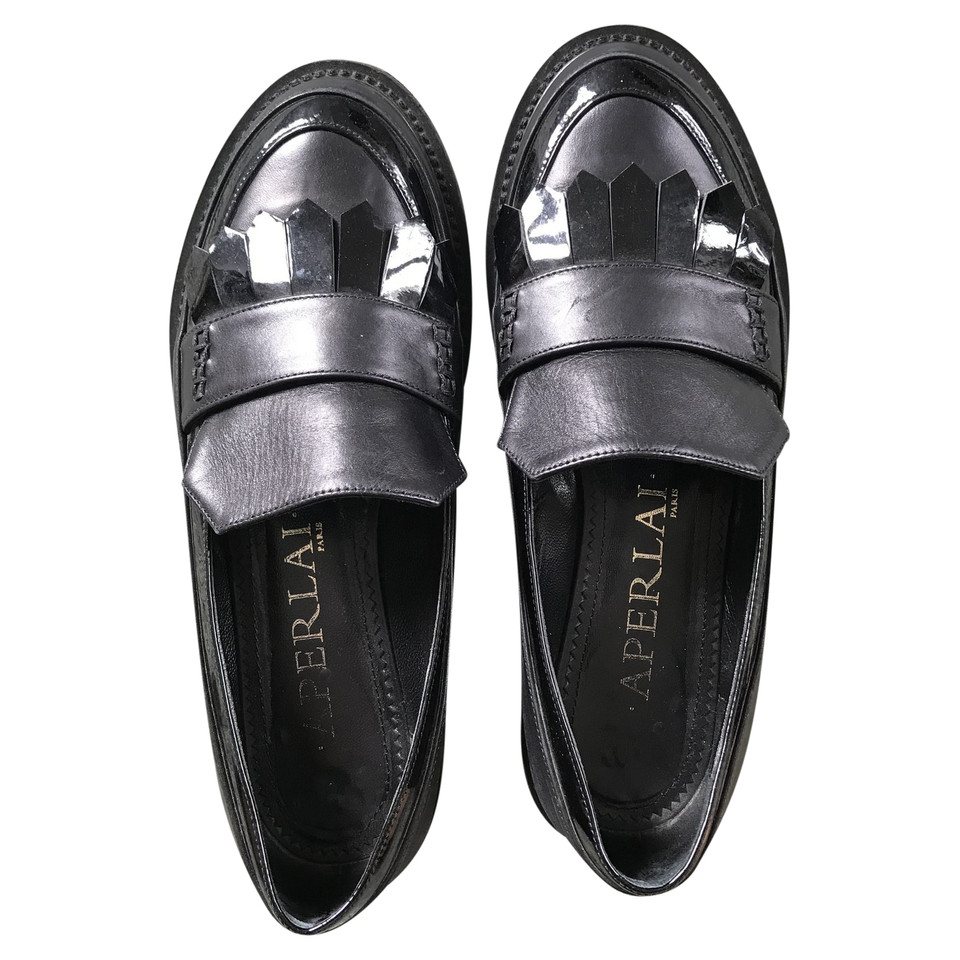 Aperlai Slippers/Ballerinas Leather in Black