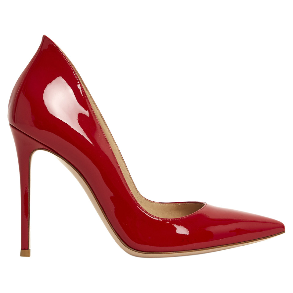 Gianvito Rossi Pumps/Peeptoes aus Lackleder in Rot