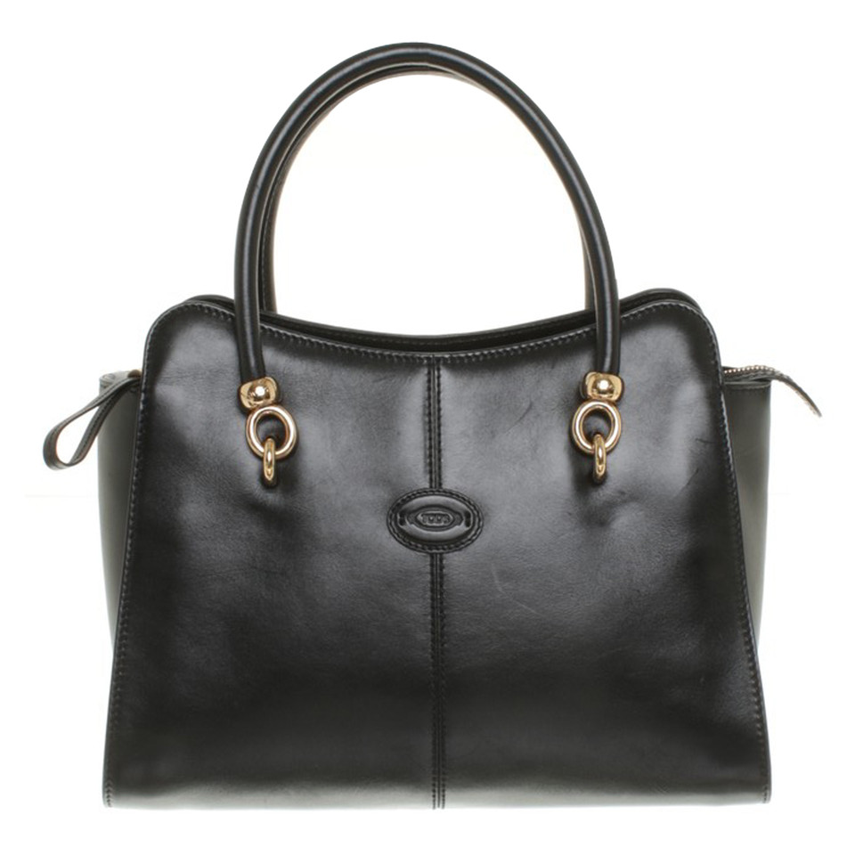 Tod's Handbag in iconic style