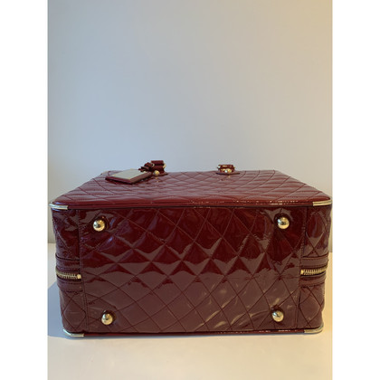 Bally Travel bag Patent leather in Red