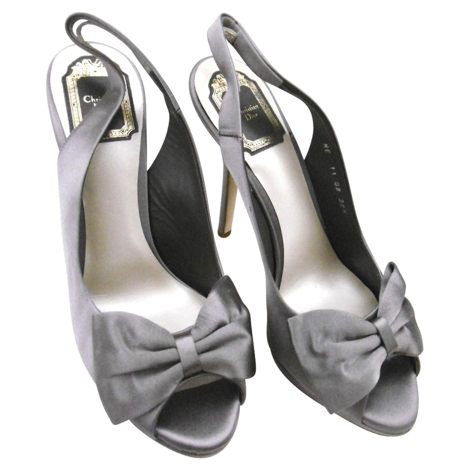 Christian Dior Pumps/Peeptoes Silk in Grey