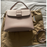 Burberry Camberley Bag aus Leder in Nude