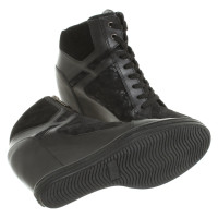 Hogan Sneakers aus Leder in Schwarz