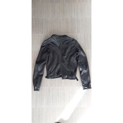 Emporio Armani Top Leather in Black