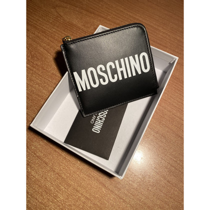 Moschino Täschchen/Portemonnaie aus Leder