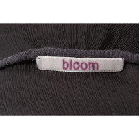 Bloom Oberteil aus Seide in Grau