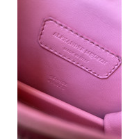 Alexander McQueen Sac à bandoulière en Rose/pink