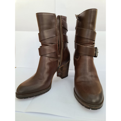 Twin Set Simona Barbieri Ankle boots Leather in Brown