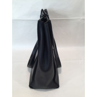Jean Paul Gaultier Handtasche aus Leder in Schwarz