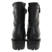 Alexander McQueen Boots Leather in Black