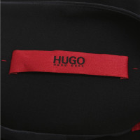 Hugo Boss skirt in dark blue