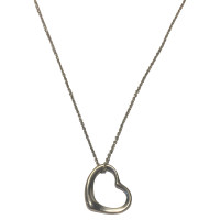 Tiffany & Co. chaîne en argent avec pendentif coeur