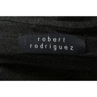 Robert Rodriguez Oberteil in Grau