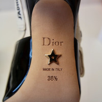 Christian Dior Pumps/Peeptoes en Cuir verni en Noir