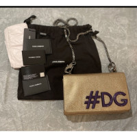 Dolce & Gabbana Sac à bandoulière en Cuir en Doré