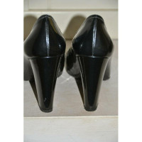Carshoe Pumps/Peeptoes Patent leather in Grey