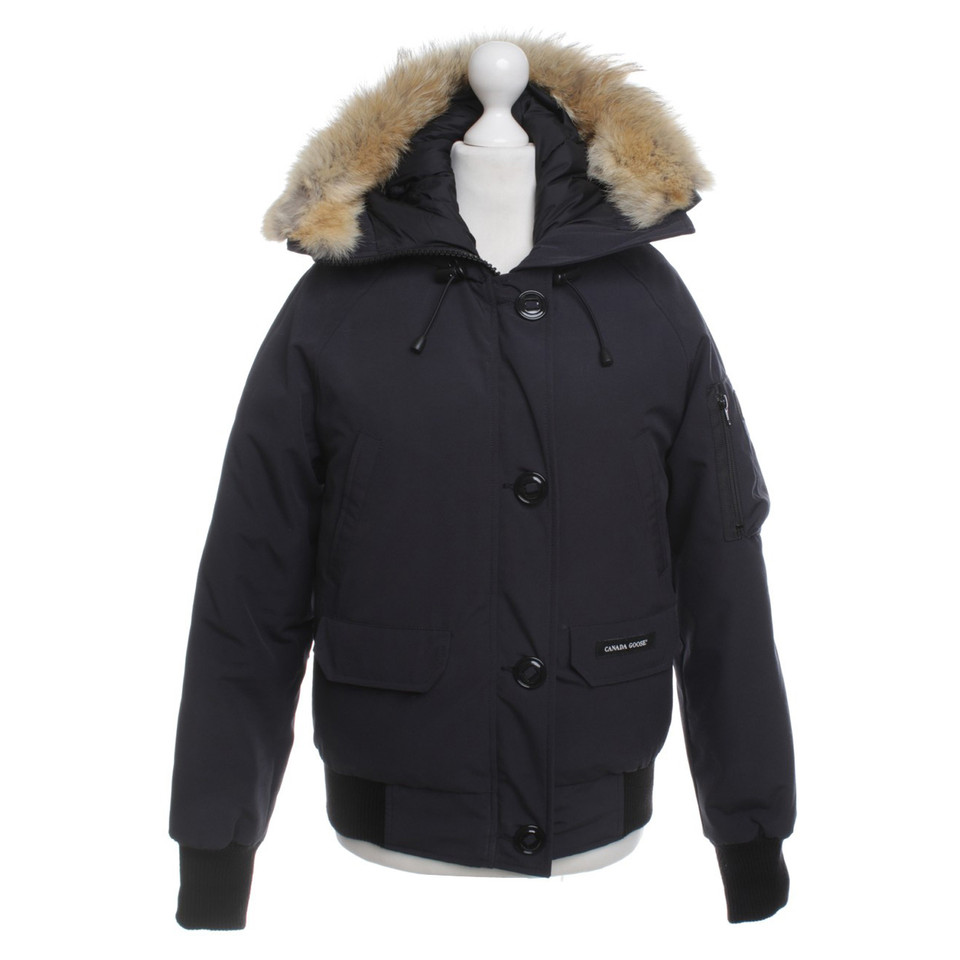 Canada Goose Down jacket in blue - Buy Second hand Canada Goose Down jacket in blue for €399.00