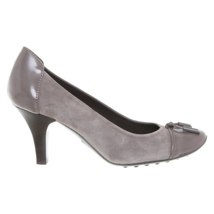 Tod's Pumps/Peeptoes Suède in Taupe