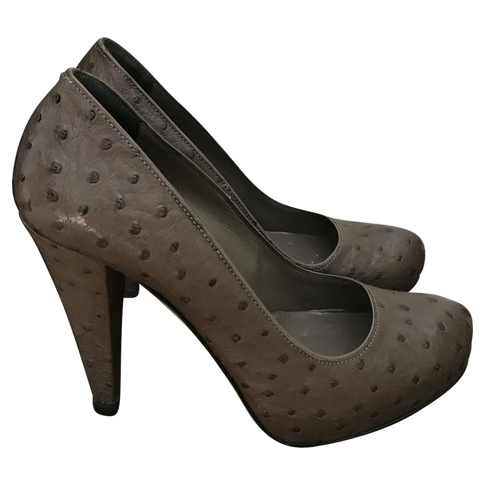 Bally Pumps in Taupe