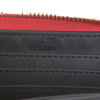 Moschino Love Täschchen/Portemonnaie aus Leder in Rot