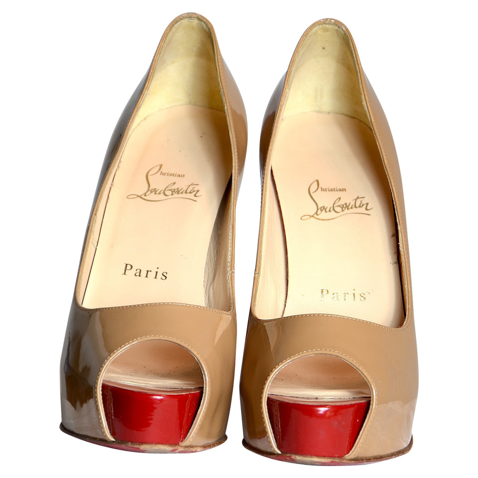 Christian Louboutin deleted product