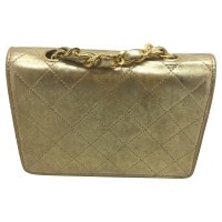 Chanel Goldfarbene Flap Bag