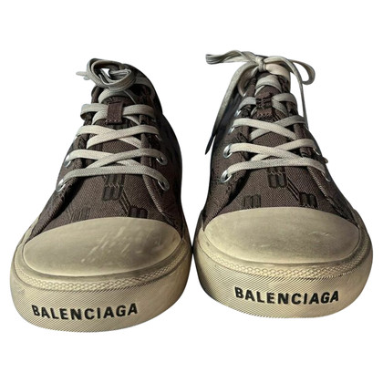 Balenciaga Sneakers in Beige