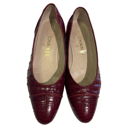 Chanel Slippers/Ballerinas Leather in Bordeaux