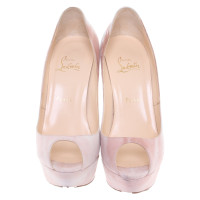 Christian Louboutin Pumps/Peeptoes Leather in Nude
