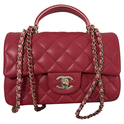 Chanel Top Handle Flap Bag aus Leder in Rosa / Pink