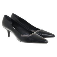 Prada pumps in zwart