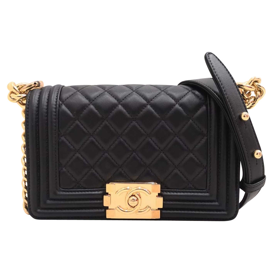 Chanel Boy Bag in Pelle in Nero