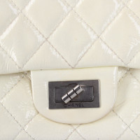 Chanel 2.55 Patent leather in Cream