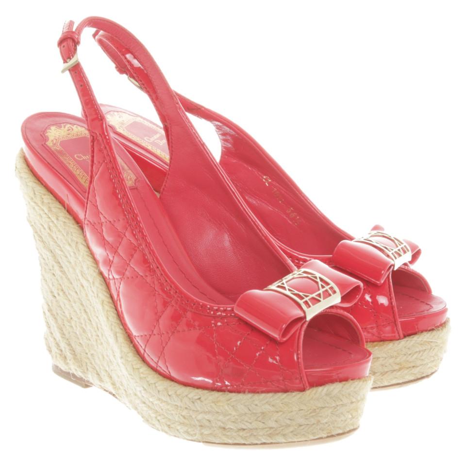 Christian Dior Chaussures compensées en Cuir verni en Rouge