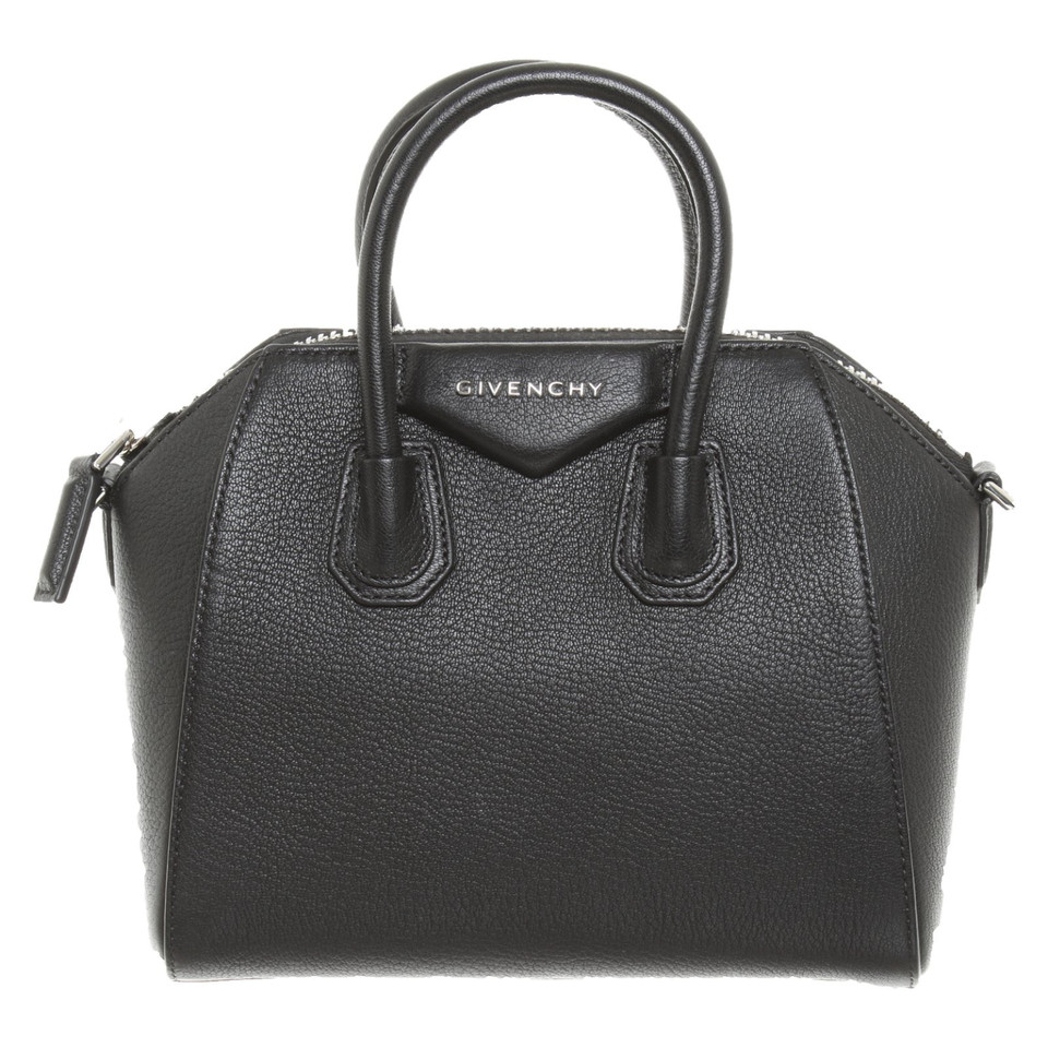 Givenchy Antigona Leather in Black