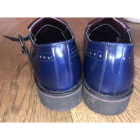 Navyboot Chaussures à lacets en Cuir en Bleu