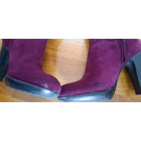 Strategia Boots Suede