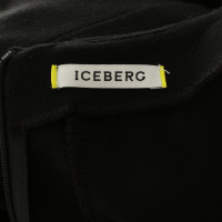 Iceberg Vestito di nero