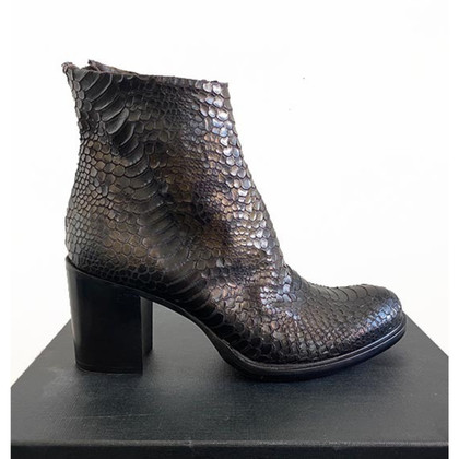Strategia Ankle boots Leather in Brown