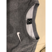 Nike Jacke/Mantel in Grau