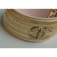 Chanel Armband in Beige