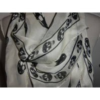 Alexander McQueen Scarf/Shawl Silk in White