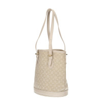 Louis Vuitton Bucket Bag 23 in Wit