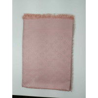 Louis Vuitton Monogram Tuch in Roze