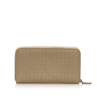 Bottega Veneta Sac à main/Portefeuille en Cuir en Beige