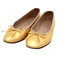 Chanel Slippers/Ballerinas Leather in Yellow
