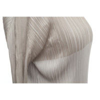 Pleats Please Top en Gris