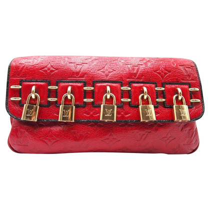 Louis Vuitton Clutch Bag Leather in Red