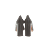 Calvin Klein Collection Pumps/Peeptoes aus Leder in Schwarz
