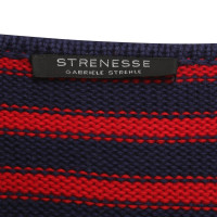 Strenesse Gebreide trui in de kleuren rood / blauw